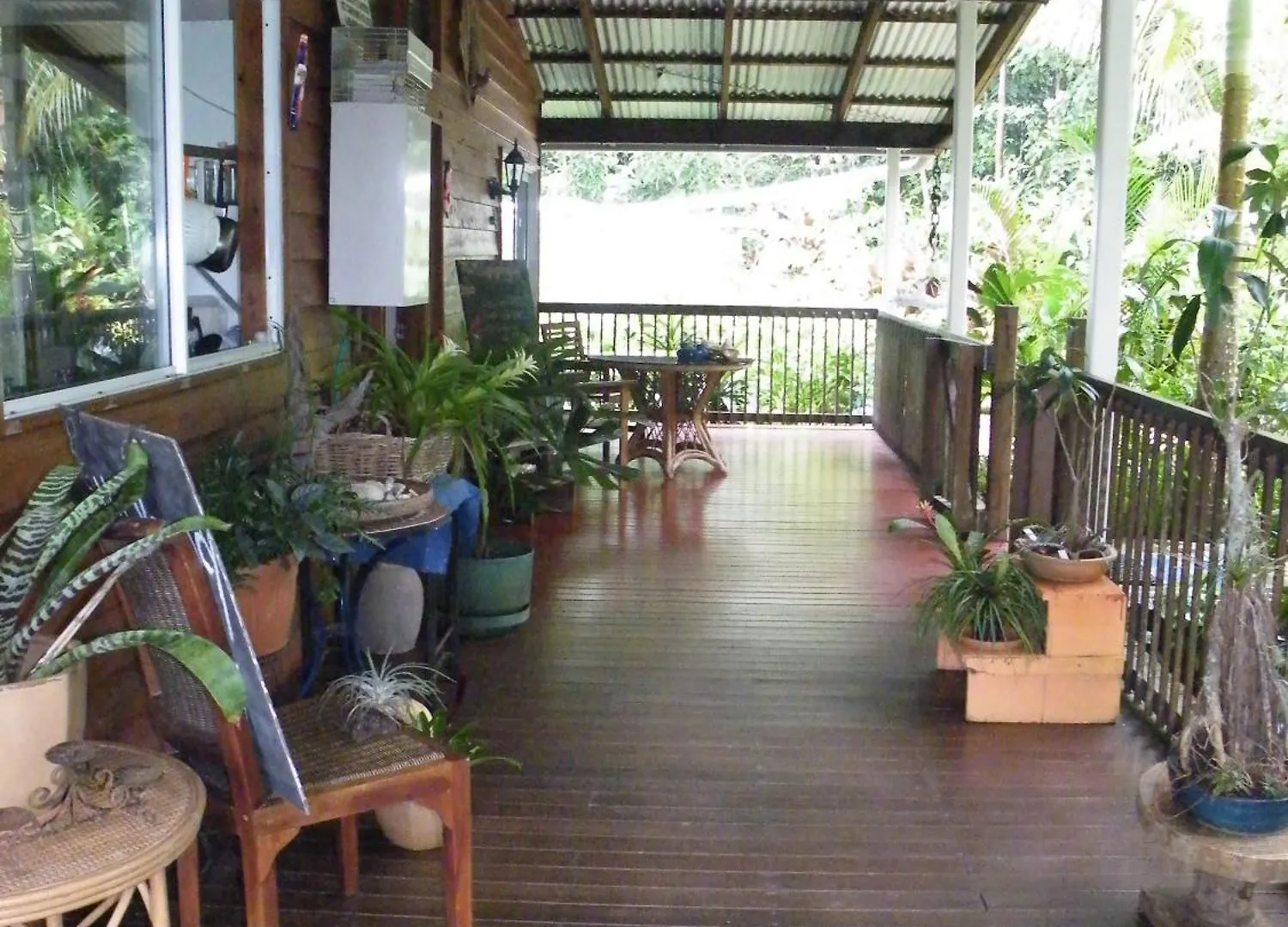 Epiphyte B & B Cow Bay Bed & Breakfast