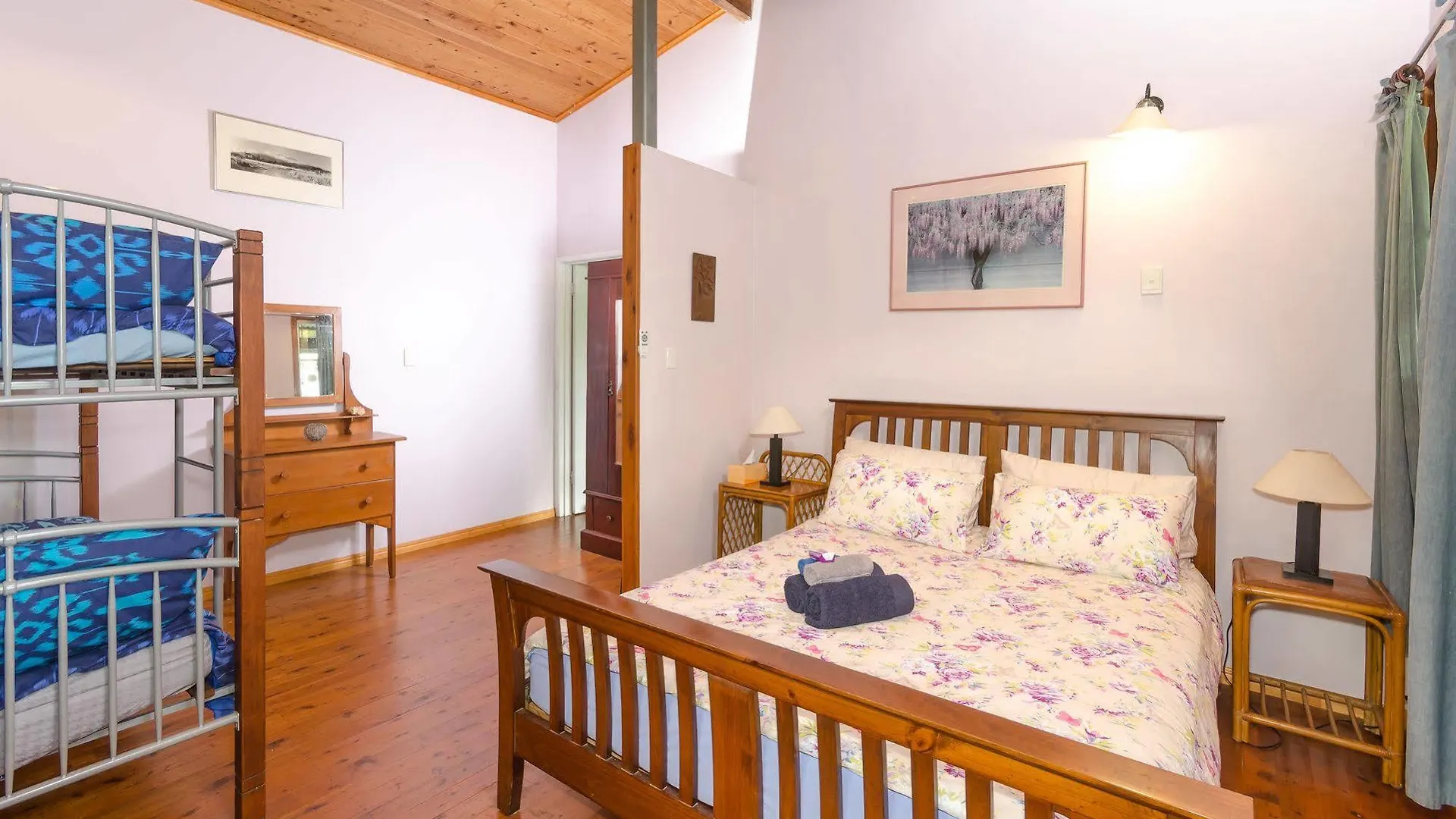 *** Bed & Breakfast Epiphyte B & B Cow Bay Australia