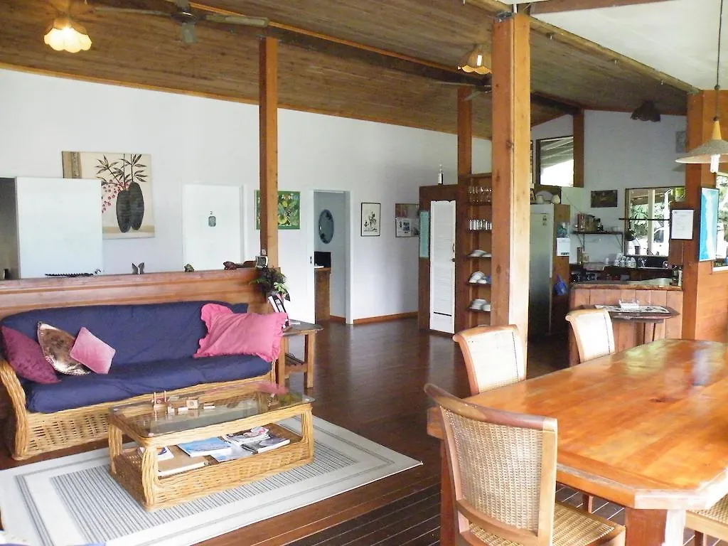 Epiphyte B & B Cow Bay