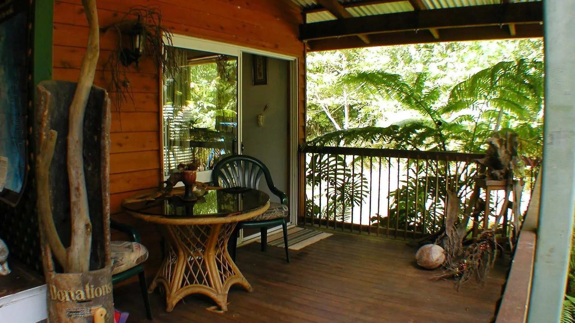 Epiphyte B & B Cow Bay